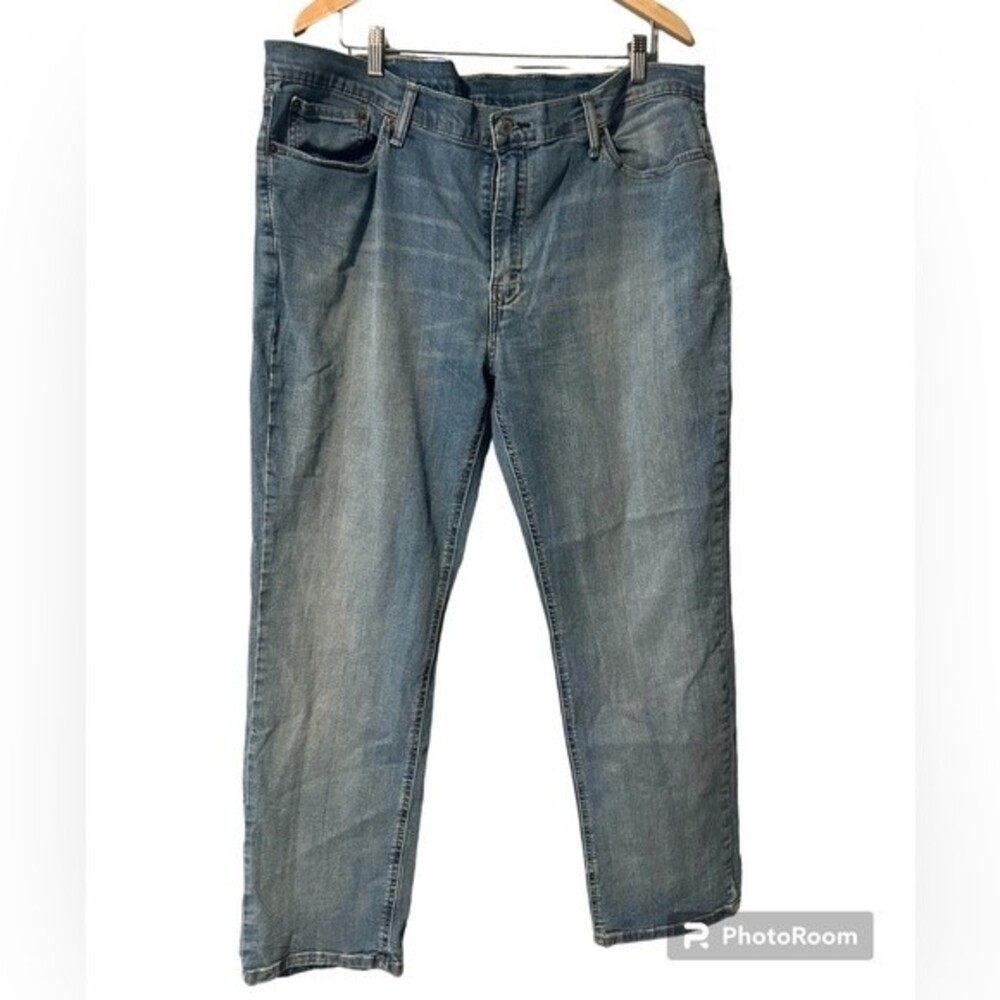 Signature by Levi Strauss & Co. Men’s 541 Relaxed Straight Leg Jeans Size 44x32